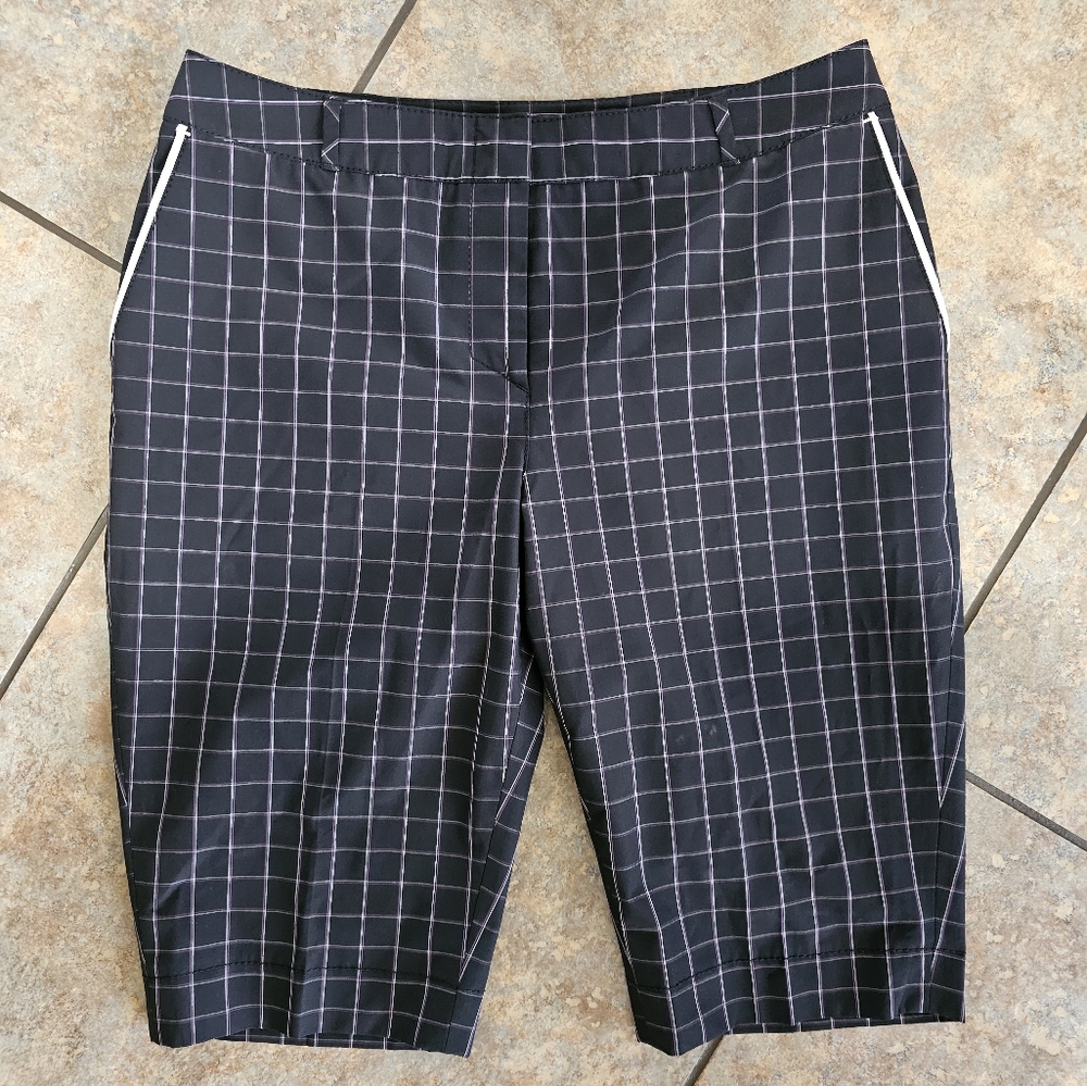 Annika Women's Golf Shorts